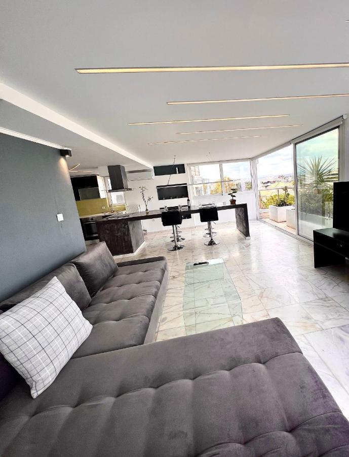 Citycenter Penthouse Mini Private Pool With Hydromassage And Great Town View Ateny Zewnętrze zdjęcie